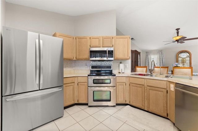 2931 PADDINGTON WAY, Kissimmee, FL 34747