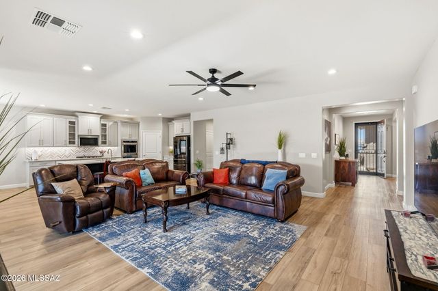 382 N White Marble Avenue, Tucson, AZ 85748