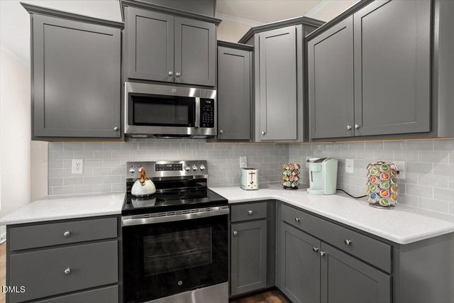 115 Pedestal Court, Zebulon, NC 27597