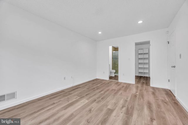 22 ARTHUR GLICK BLVD, Franklin Park, NJ 08823