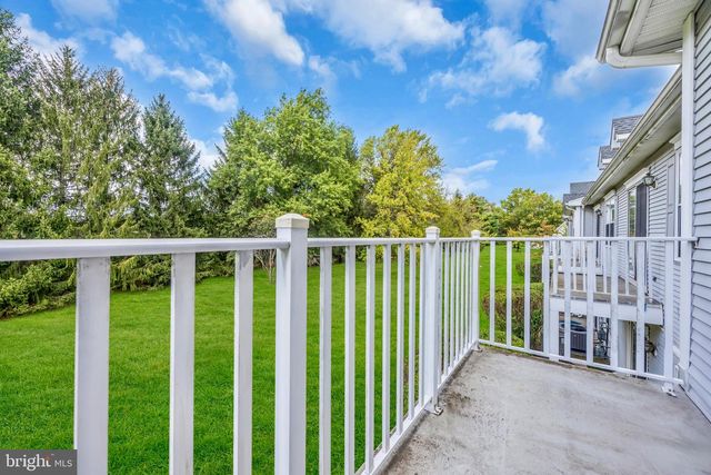 22 ARTHUR GLICK BLVD, Franklin Park, NJ 08823