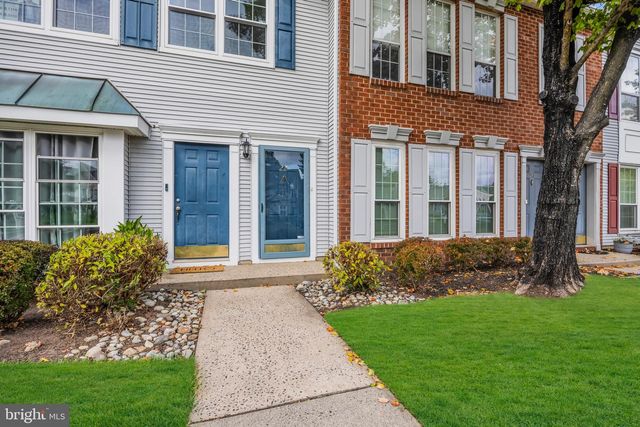 22 ARTHUR GLICK BLVD, Franklin Park, NJ 08823