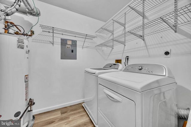 22 ARTHUR GLICK BLVD, Franklin Park, NJ 08823