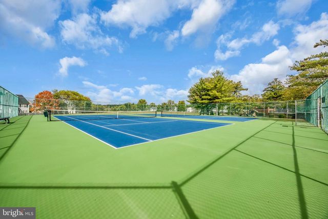 22 ARTHUR GLICK BLVD, Franklin Park, NJ 08823