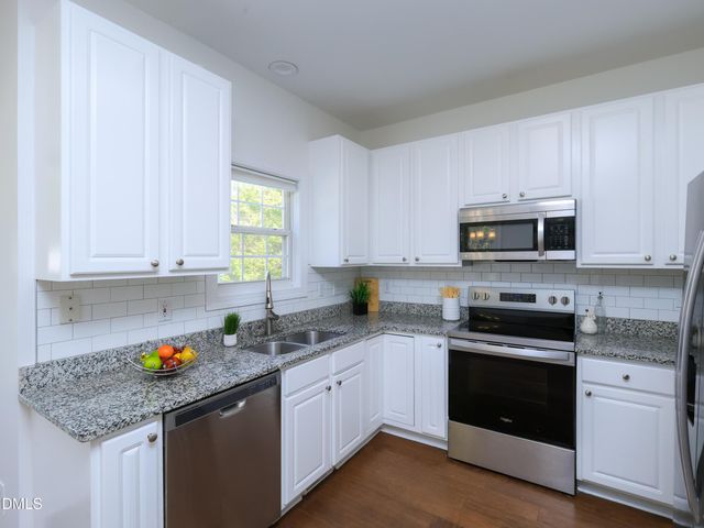 8613 Clivedon Drive, Raleigh, NC 27615