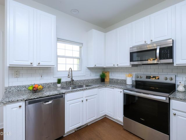 8613 Clivedon Drive, Raleigh, NC 27615