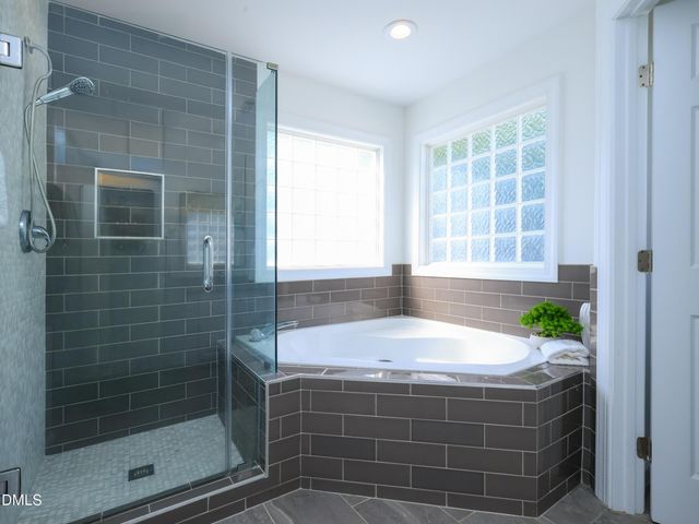 8613 Clivedon Drive, Raleigh, NC 27615