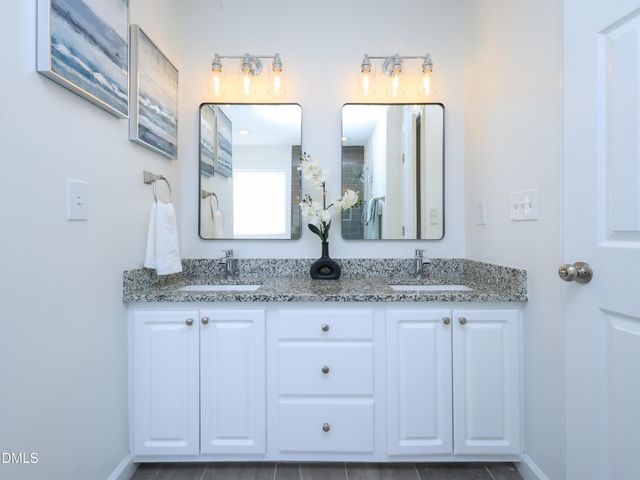 8613 Clivedon Drive, Raleigh, NC 27615