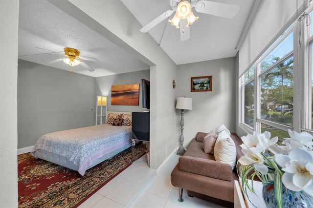 5 Newport A, Deerfield Beach, FL 33442
