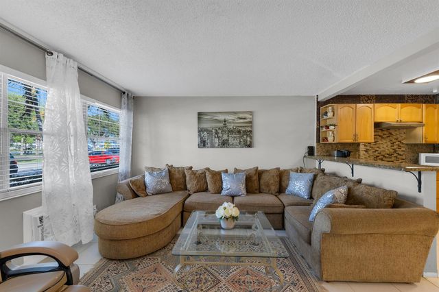 5 Newport A, Deerfield Beach, FL 33442