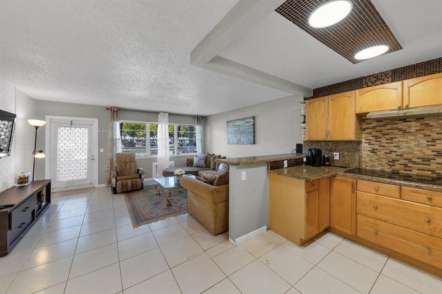 5 Newport A, Deerfield Beach, FL 33442