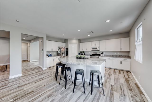 723 Gorringe Ridge Court, Henderson, NV 89002