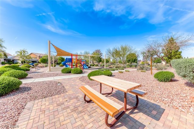 723 Gorringe Ridge Court, Henderson, NV 89002
