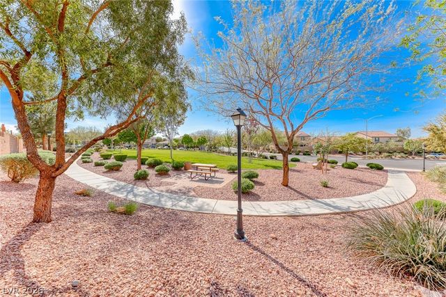 723 Gorringe Ridge Court, Henderson, NV 89002
