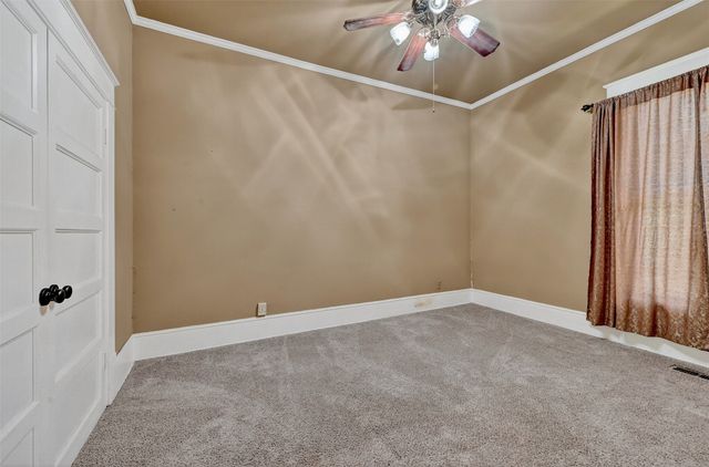 1018 N Woods Street, Sherman, TX 75092