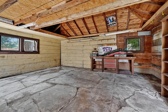 1018 N Woods Street, Sherman, TX 75092
