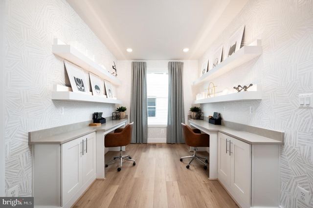 41824 PRESTON FALLS WAY, Ashburn, VA 20148