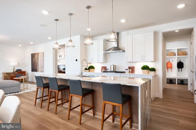 41824 PRESTON FALLS WAY, Ashburn, VA 20148