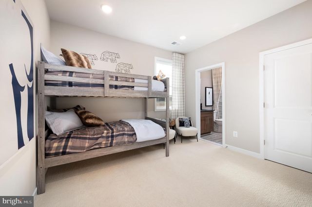 41824 PRESTON FALLS WAY, Ashburn, VA 20148