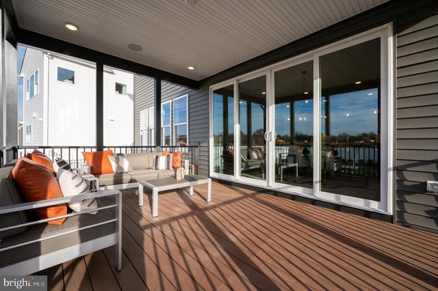 41824 PRESTON FALLS WAY, Ashburn, VA 20148