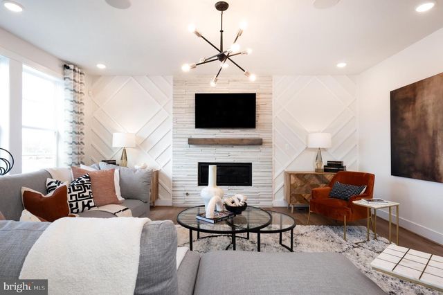 41824 PRESTON FALLS WAY, Ashburn, VA 20148