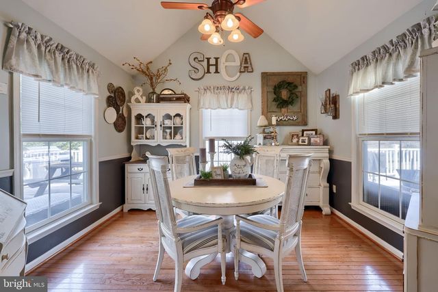 4158 LANDIS RD, Hanover, PA 17331