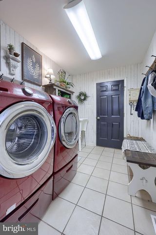 4158 LANDIS RD, Hanover, PA 17331