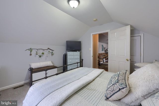 4158 LANDIS RD, Hanover, PA 17331