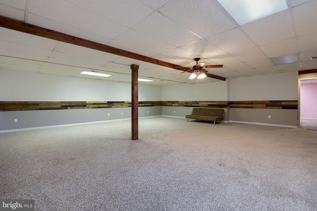 4158 LANDIS RD, Hanover, PA 17331