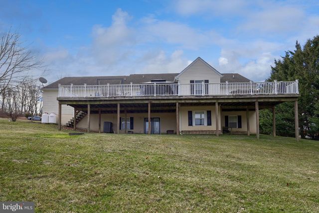 4158 LANDIS RD, Hanover, PA 17331