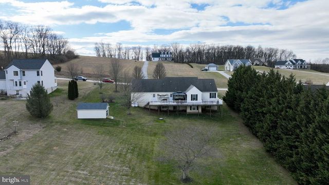 4158 LANDIS RD, Hanover, PA 17331