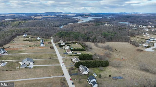 4158 LANDIS RD, Hanover, PA 17331