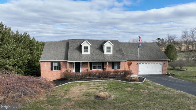 4158 LANDIS RD, Hanover, PA 17331