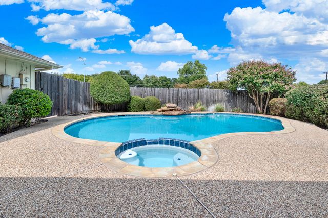 4109 WHIPPOORWILL Lane, Plano, TX 75093