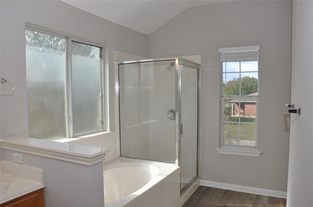 272 Spillway DR, Kyle, TX 78640