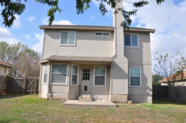 272 Spillway DR, Kyle, TX 78640