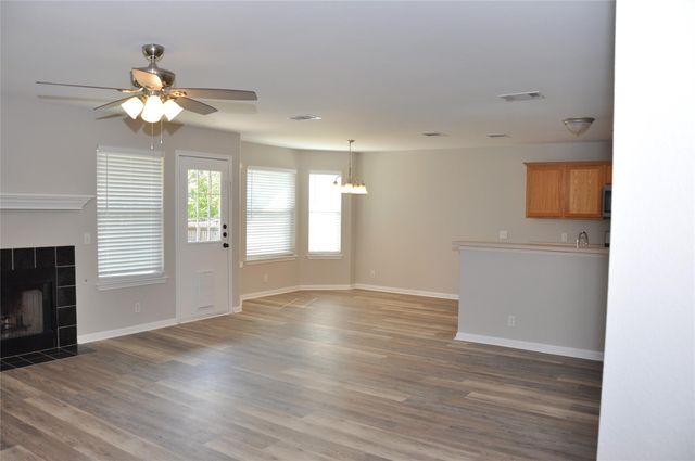 272 Spillway DR, Kyle, TX 78640