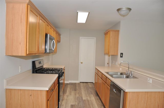 272 Spillway DR, Kyle, TX 78640