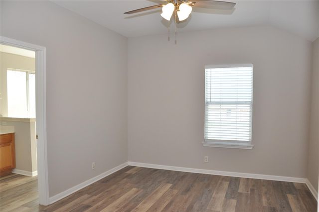 272 Spillway DR, Kyle, TX 78640