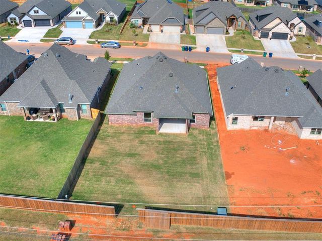 9220 SW 44th Terrace, Oklahoma City, OK 73179