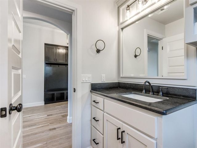9220 SW 44th Terrace, Oklahoma City, OK 73179