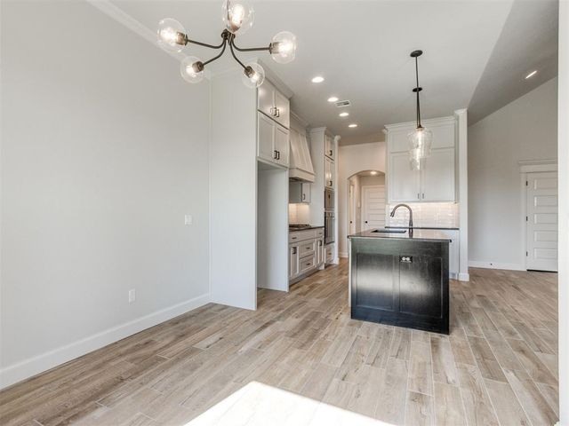 9220 SW 44th Terrace, Oklahoma City, OK 73179