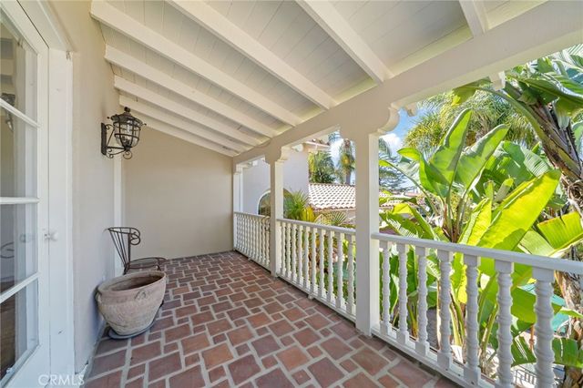 112 N. Highland Ave, Hancock Park, CA 90036