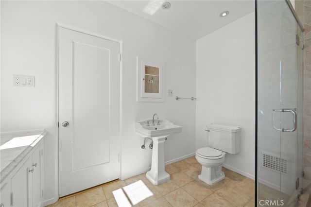 112 N. Highland Ave, Hancock Park, CA 90036