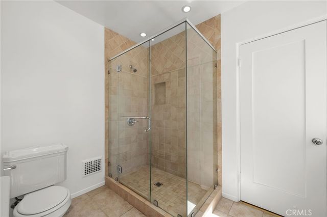 112 N. Highland Ave, Hancock Park, CA 90036