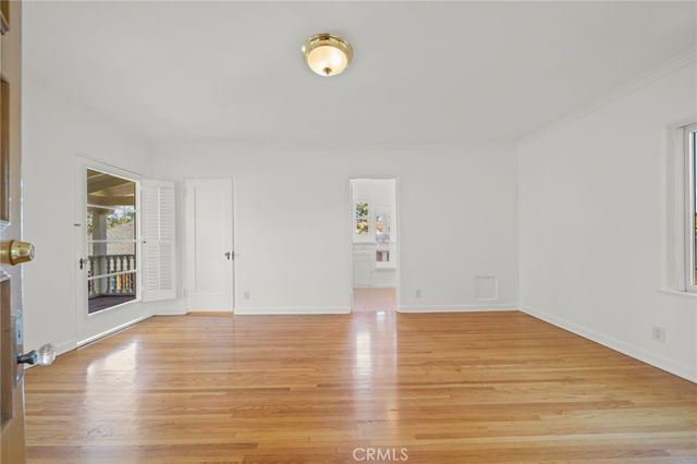 112 N. Highland Ave, Hancock Park, CA 90036