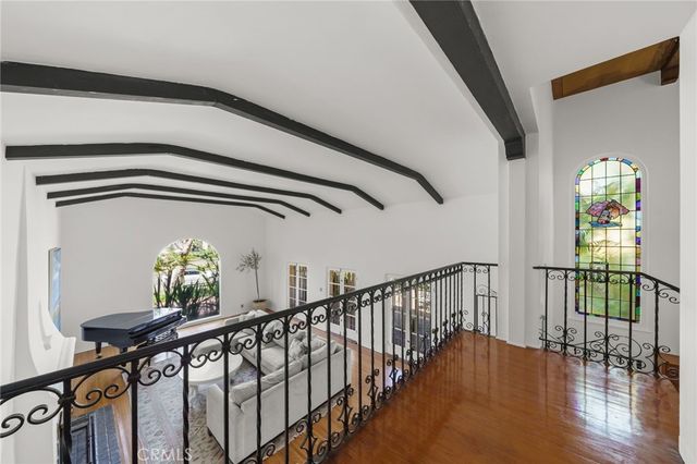 112 N. Highland Ave, Hancock Park, CA 90036