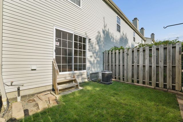 202 Hawkins Lane, 90E, Blacklick, OH 43004