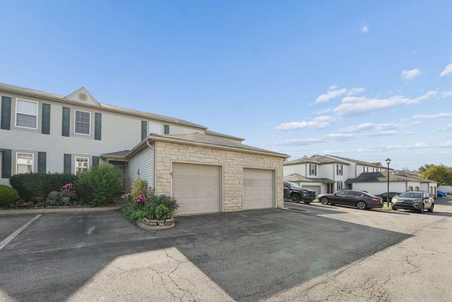 202 Hawkins Lane, 90E, Blacklick, OH 43004