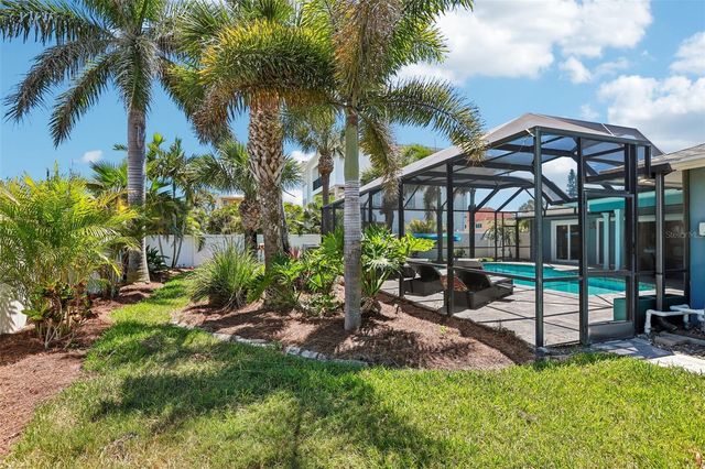 3203 HIBISCUS DRIVE W, Belleair Beach, FL 33786